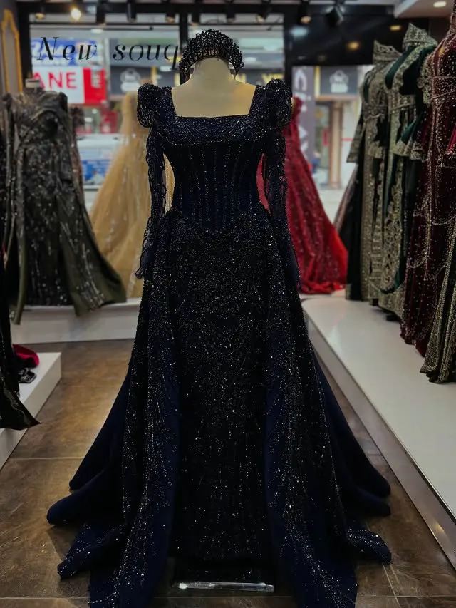 

Dark Navy Blue Square Neck Long Sleeves Evening Dresses with Detachable Train Arabic Beaded Formal Prom Gowns 2026 Customized