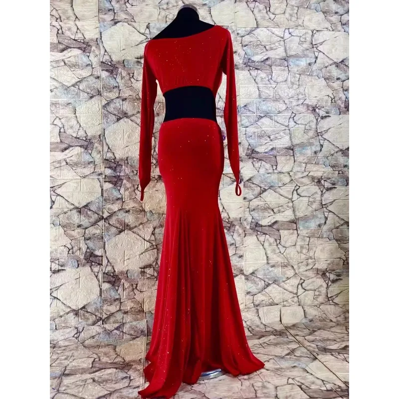 맞춤형 밸리 댄스 의상 빨간색 긴팔 탑 빅 스윙 스커트 퍼포먼스 슈트 세트 동부 댄스 3D 꽃 액세서리