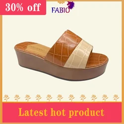 Ladies exquisite crocodile PU fabric summer leisure holiday ladies platform slippers