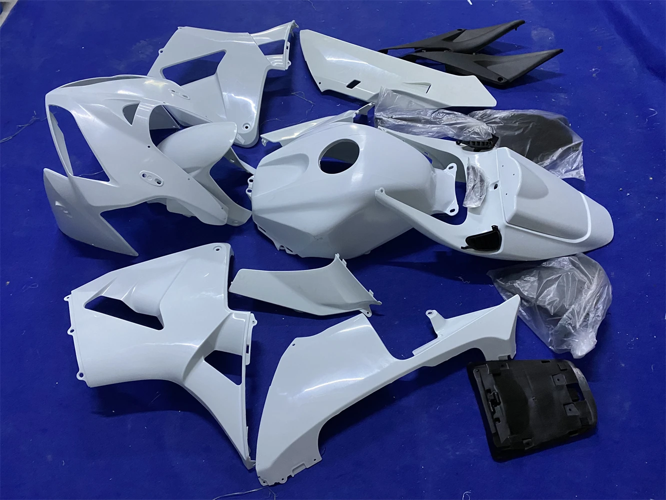 For CBR600RR CBR 600RR CBR 600 RR F5 2005 - 2006 Motorcycle fairing body kit ABS injection molding unpainted 05 06