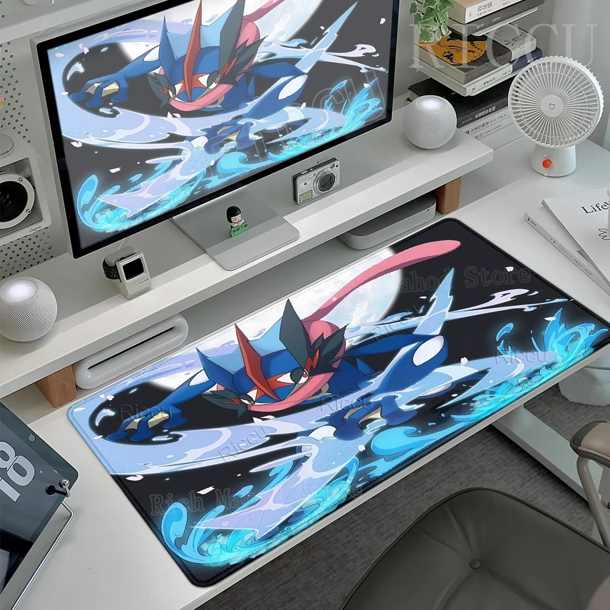 Mauspads, erweiterte Gamer-PC-Ästhetik, Pokemon Greninja-Muster, Matten, Büros, Schreibtischzubehör, rutschfester Teppich, Gamer-Gummiteppich
