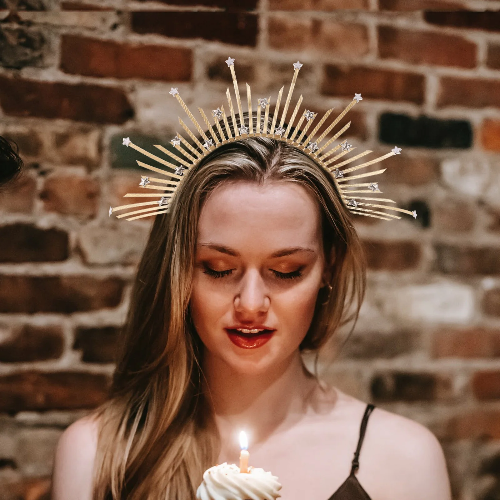 Gold Sunburst Headband Women Exquisite Lightweight Goddess Crown for Halloween Cosplay Party Retro Gothic Accessory