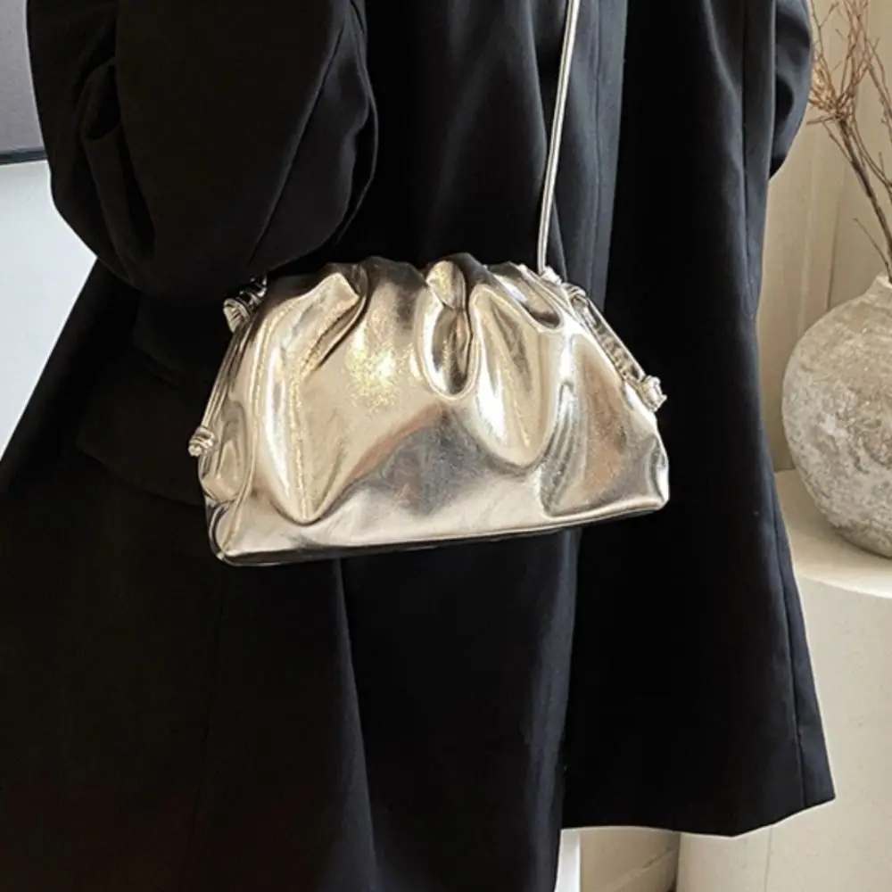 

Casual Korean Style Soft PU Shoulder Bag Dumpling Small Wallet Banquet Cloud Bag Silver Handbag Party Clutch Bag Girls