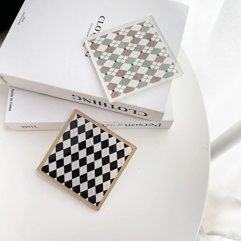 Retro Nordic Minimalist Acrylic Checkerboard Bar Coffee Coaster Photo Prop Decoration