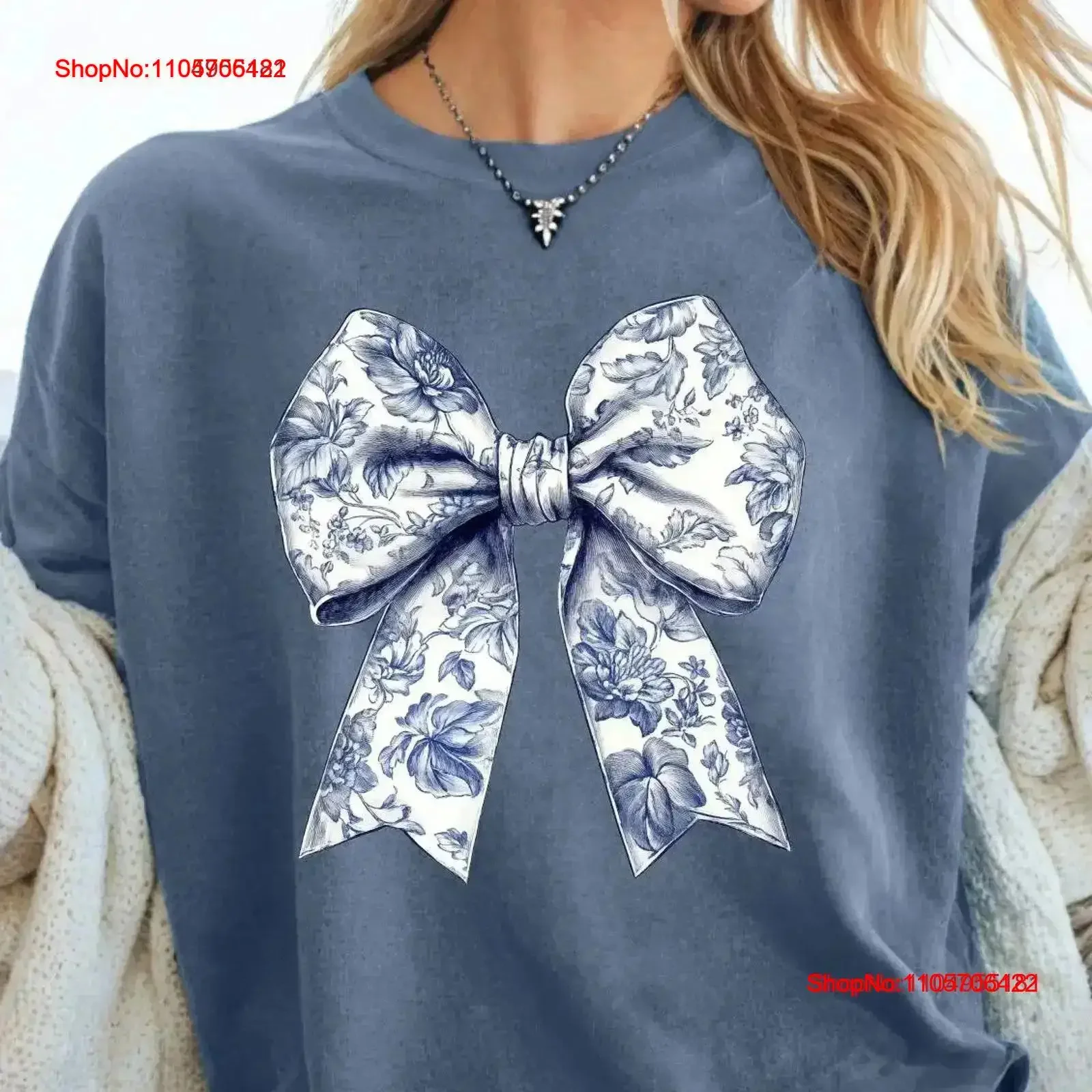 Retro Comfort Coquette Bow SweaT T Shirt Toile De Jouy Blue Ribbon Sweater Girly Aesthetic vintage Washed graphic Stylish