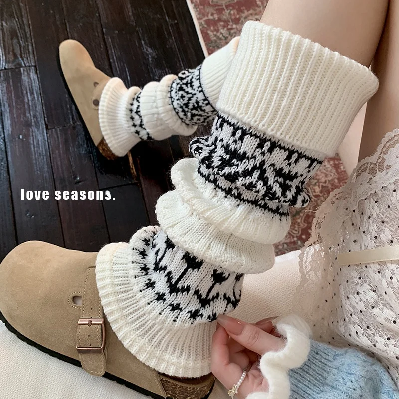 

Women's Warm Socks Knitted Vintage Jacquard Calf Leg Brace Thicken Foot Warmers Grey Diamond Shaped Loose Sock Covers NEW