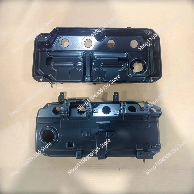 Suitable for Mitsubishi V73 valve chamber cover MD371756 engine pan