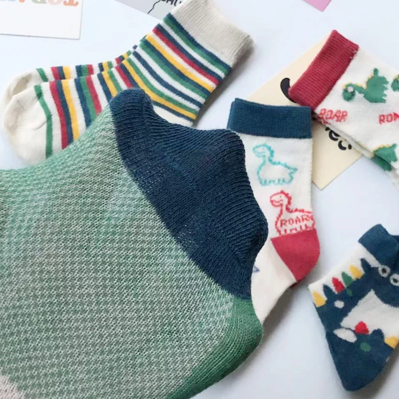 Chaussettes en coton avec dessin animé de dinosaure pour petits garçons, chaussettes en maille pour enfants, printemps et été, 1-12 ans