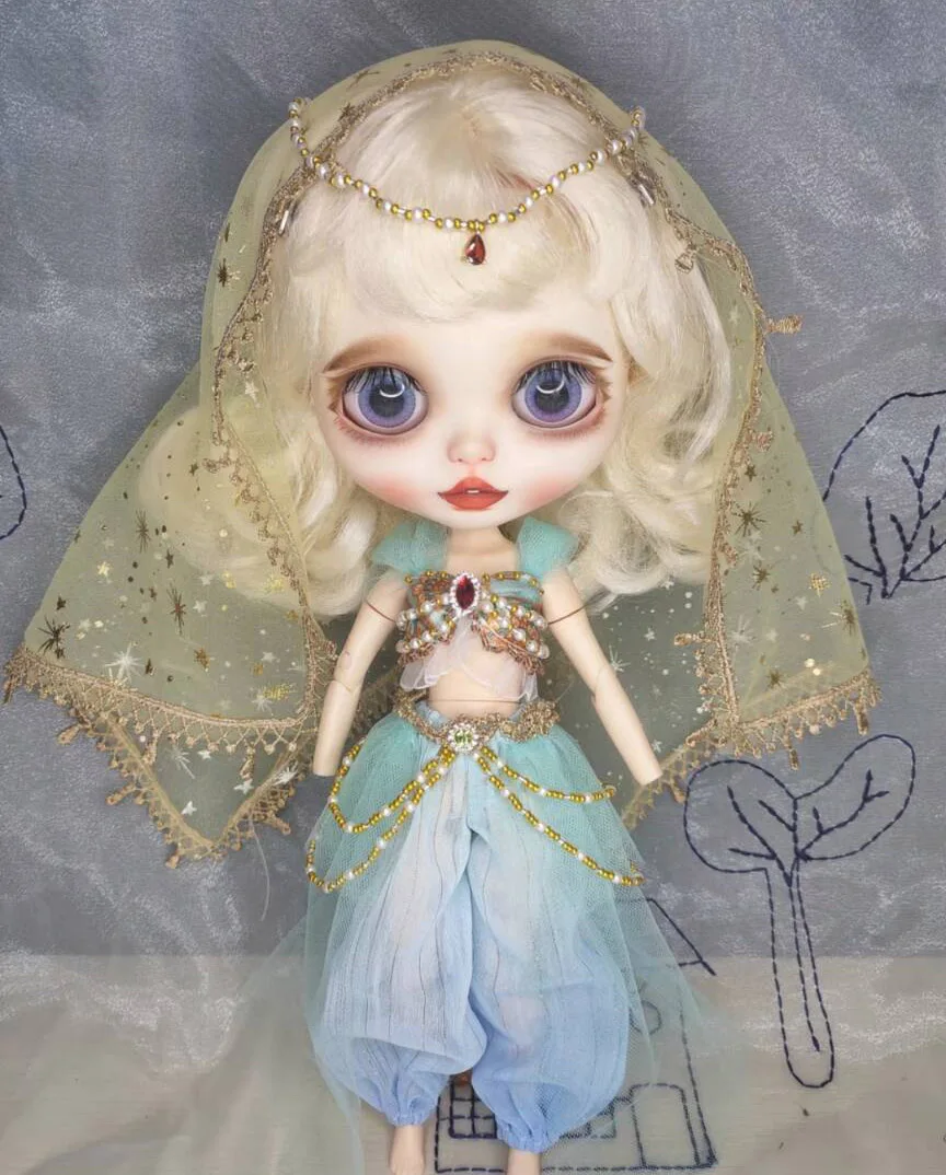 

2024 Cos jasmine 4pcs Blythe doll outfit Top, pants, hair accessories, headchain 1/6 BJD 30cm for Pullip,Ob22,Ob24, Licca