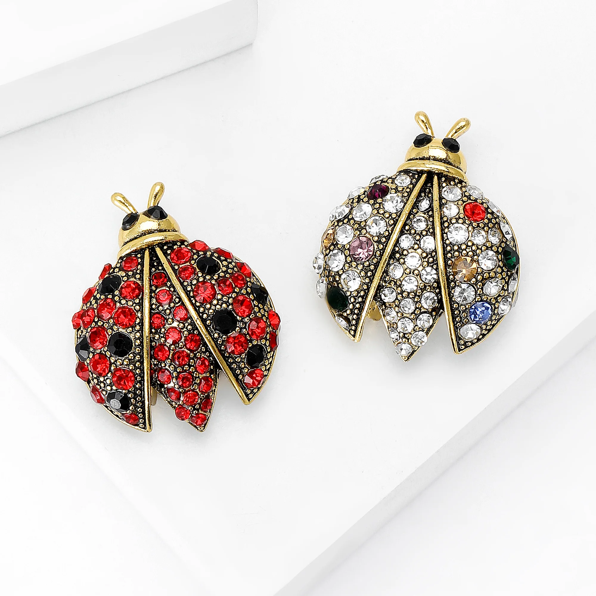 Rhinestone Seven Star Ladybugs Pins for Women Unisex Grease Insect Brooches Office Party Friend Gifts Jewelry Accessories
