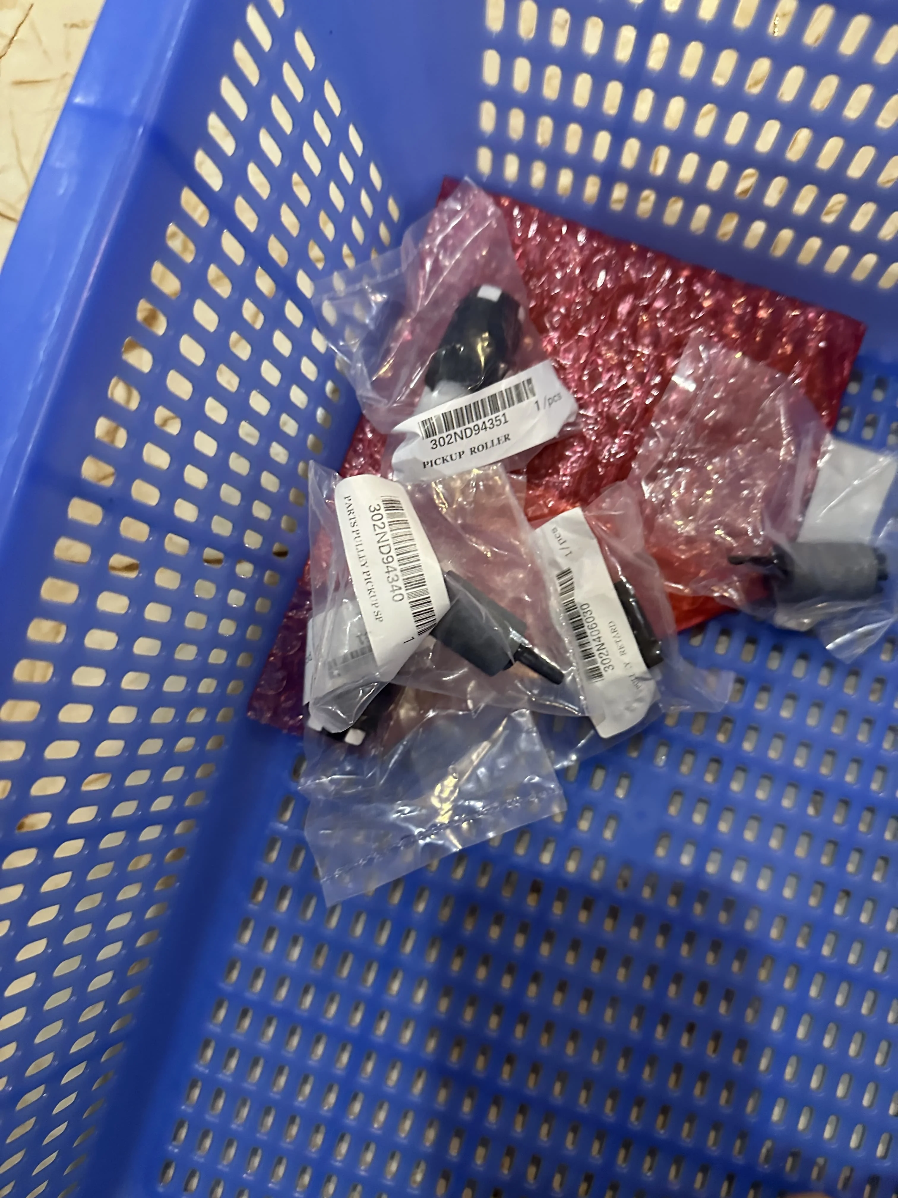 

20X 302N406030 302ND94340 302ND94350 Ролик подачи захвата для Kyocera 4002i 5002i 6002i 4052ci 5052ci 6052ci 2552ci 3252ci 3552ci