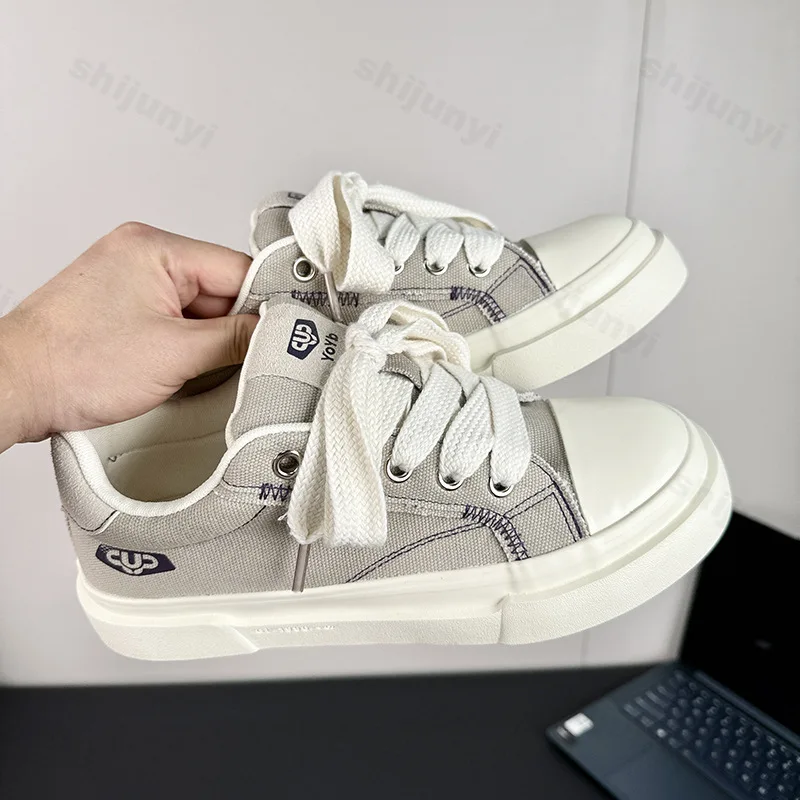 

Retro Niche Design Low Top Casual Canvas Shoes for Men 2025 Autumn Fashion Trend Versatile Comfortable Non Slip Chunky sneakers