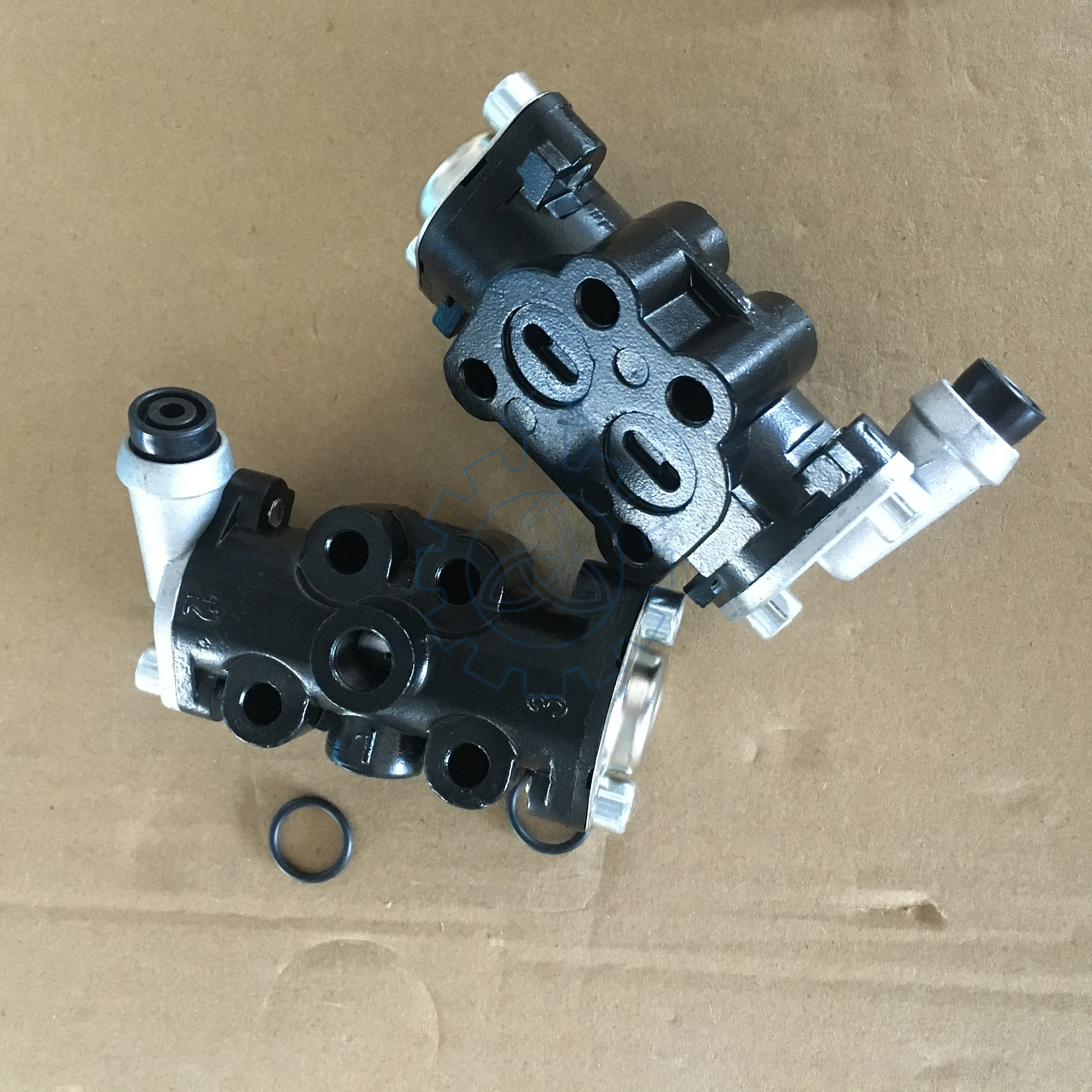 Gearbox Relay Valve20775173 8171247 21740038 7421740038 For Volvo FH FM Renault D C K T Heavy Truck 14 Speed Gearbox Pneumatic view 2