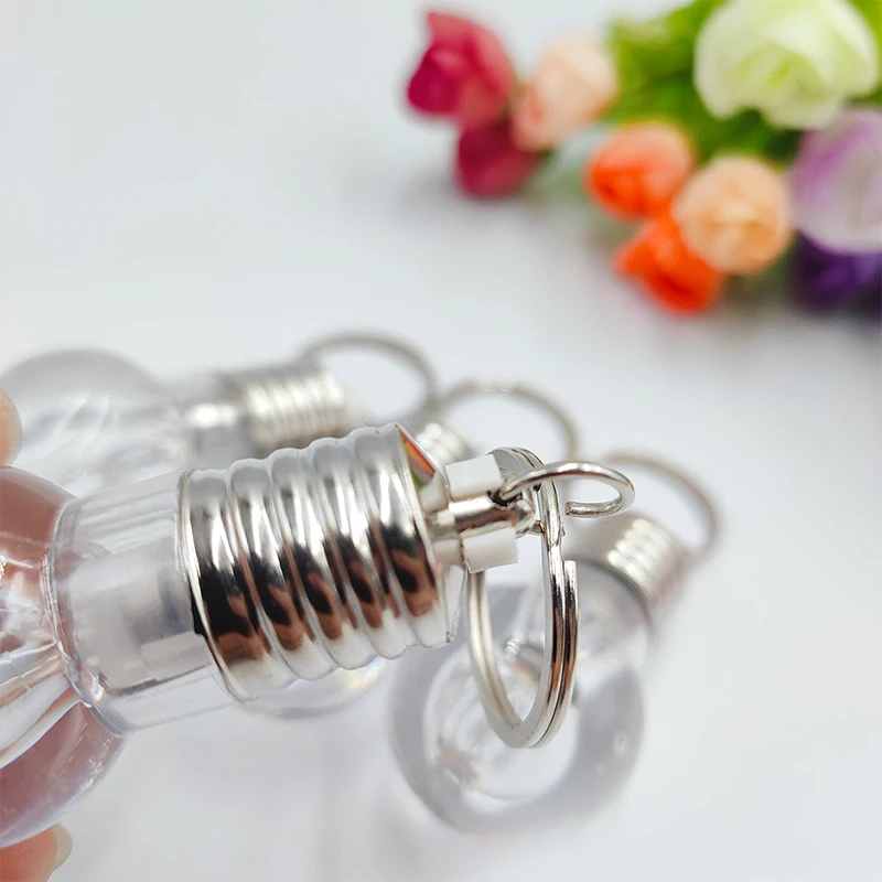 Novelty Lighting Mini LED Light Bulb Keychain Key Ring Illuminate Cartoon Car Key Ring Lamp Pendant Key Fob Christmas Gift