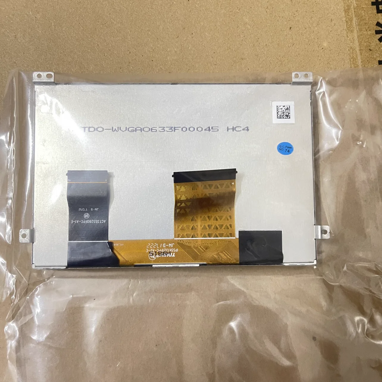 Spot original LCD screen TDO-WVGA0633F00045