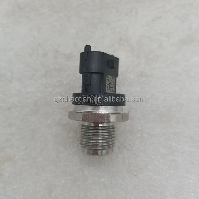 

Excavator spare parts PC200-7 pressure sensor 6D102 Fuel common rail 6754-72-1210 6754-72-1211