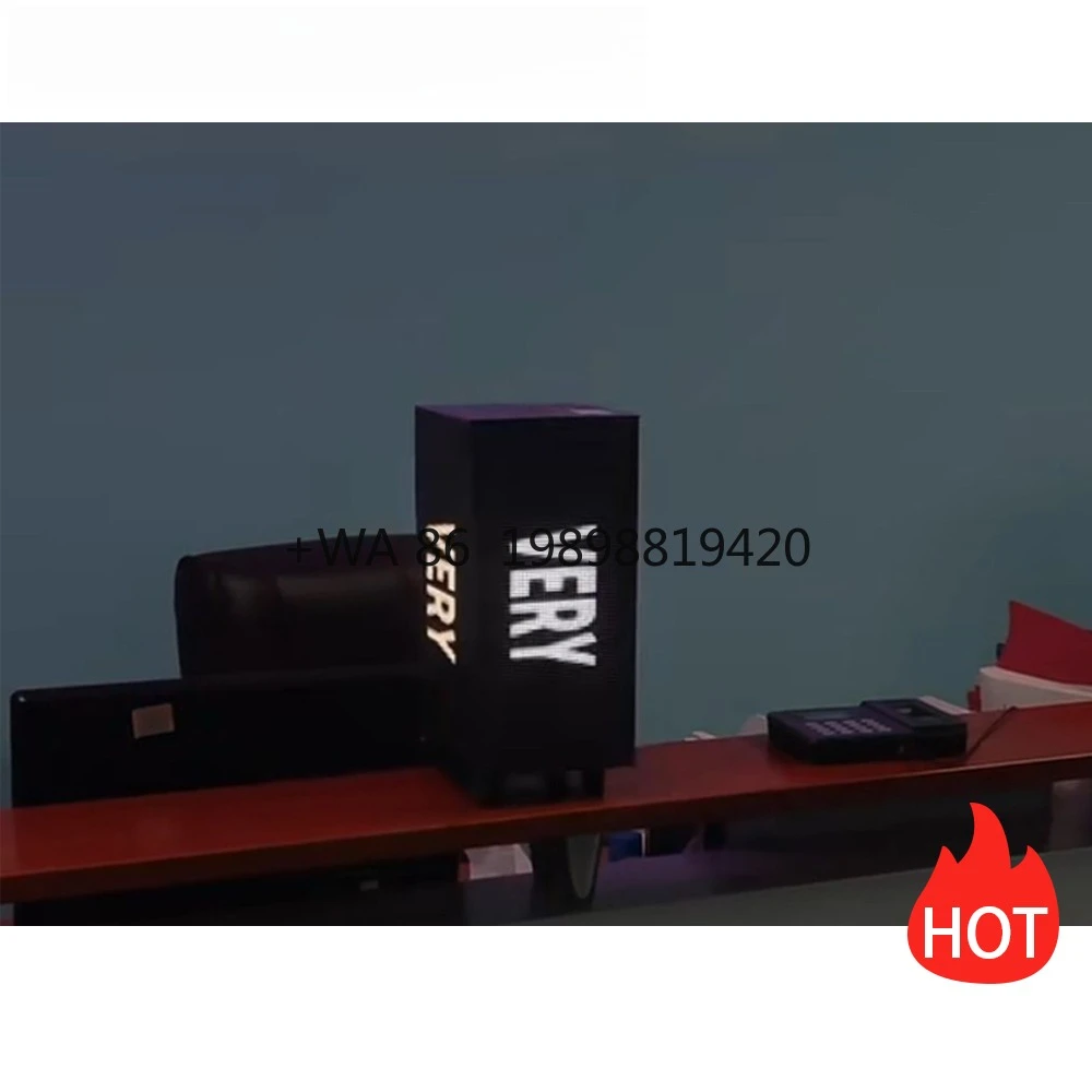 カスタマイズ可能な3/4パネル一体型コラムLEDディスプレイ 展示ホール通路照明用屋内回転式通路照明