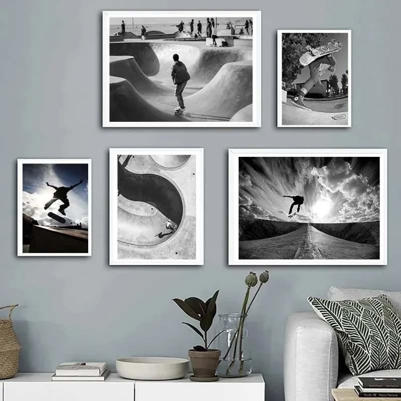Skateboarding Extreme Sports Posters Prints Black White Photo Canvas Painting Wall Art Pictures Room Decor Skateboard Lover Gift