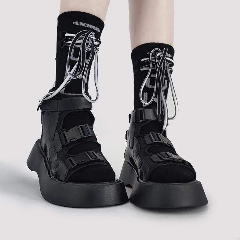 195E Frauen Harajuku Jacquard Buchstaben Socken Kreuz und kreuz Schleife Hip Hop Strumpfwaren