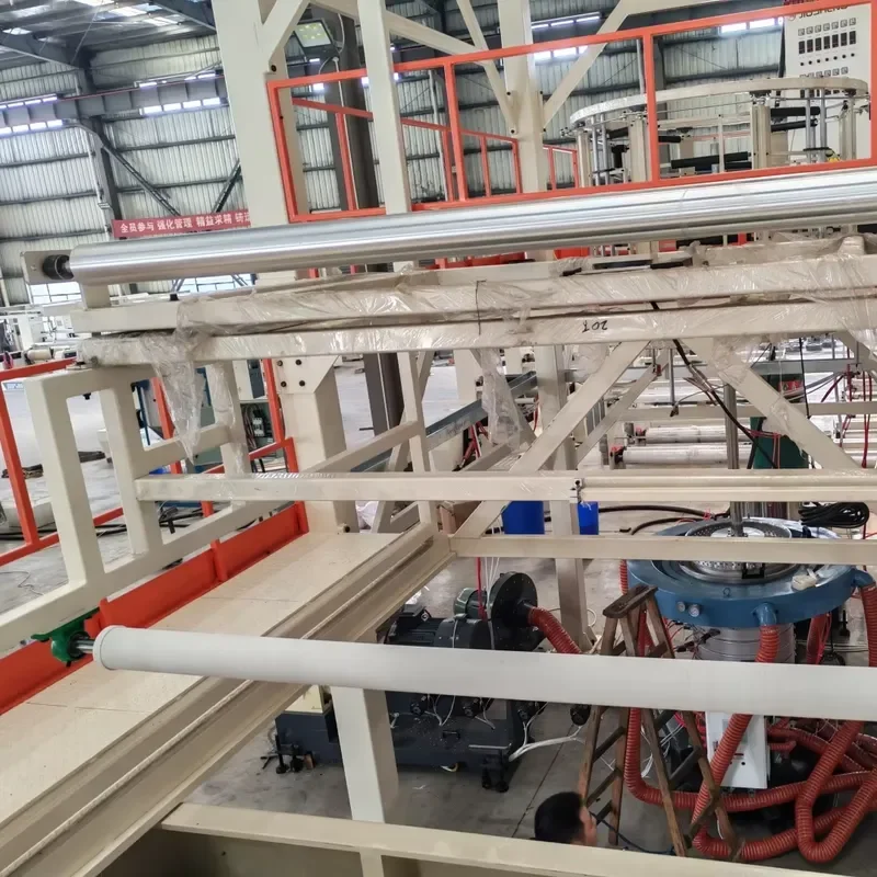 Eco-Friendly Jiusheng JS-3-2400 Three-Layer Plastic Extrusion Film Blowing Machine for LDPE LLDPE EVA Films Manufacturing