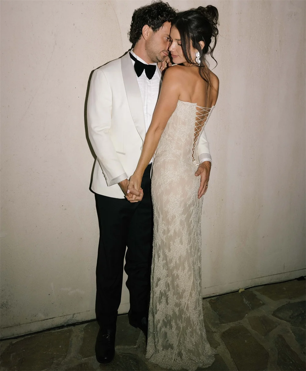 طوكيو مخصص البيج فساتين زفاف بدون حمالات بلا أكمام الظهر الدانتيل متابعة زي العرائس 2025 حورية البحر الطابق طول فساتين الزفاف