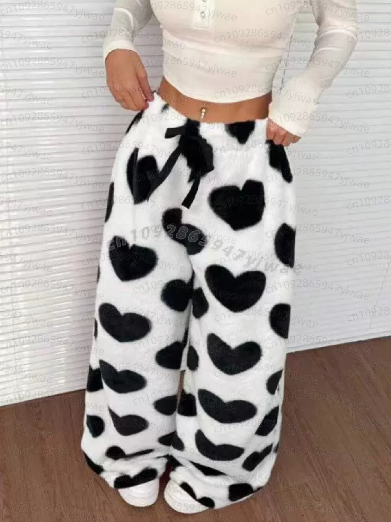 2026 Winter Damen Camouflage Leopardenmuster Plüsch Pyjamahose Weiche Hose Niedliche Damen Casual Home Anime Cartoon Pyjamahose – Detail 4