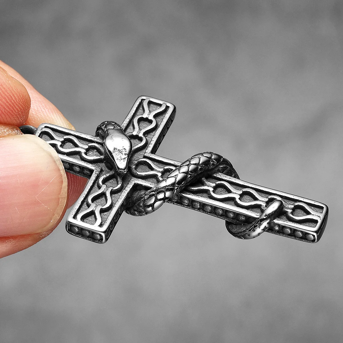 Cross Snake Men Necklaces Stainless Steel Pendant Chain Women Simple Fashion Jewelry Punk Amulets Accessories Gifts Wholesale