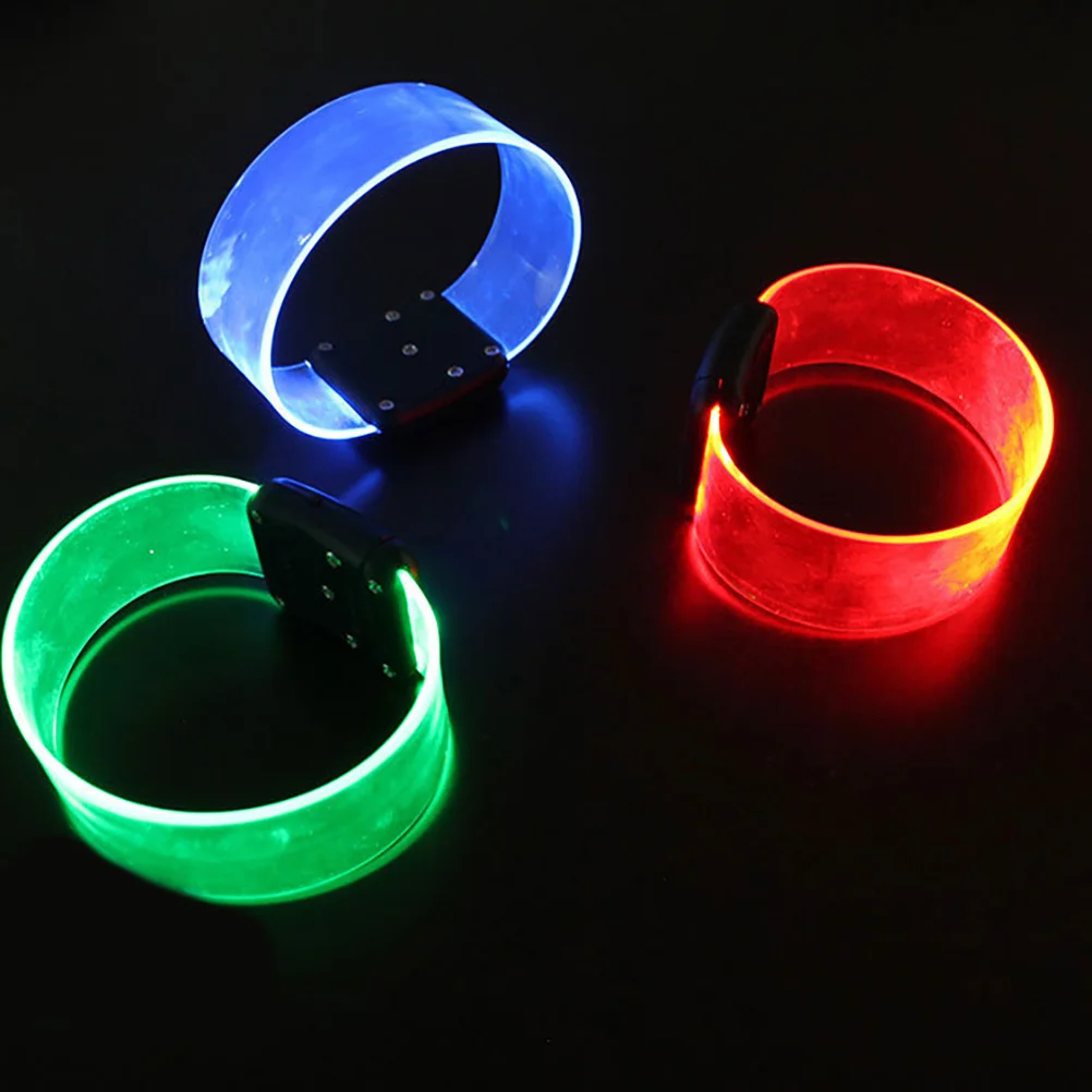 

Glow Bracelets LED Light Up in Dark Party Supplies Button Kids Women Men Birthday Nightclub Accessories Flexible ABS PVC