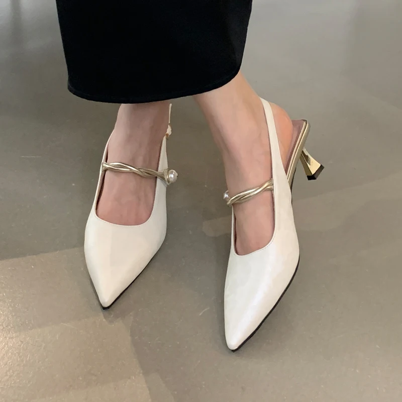 2025 Slingback Pumps Stiletto Low Heels Women Sandals Fashion Pearls Pointed Toe Buckle Strap Elegant Party Stripper Shoes