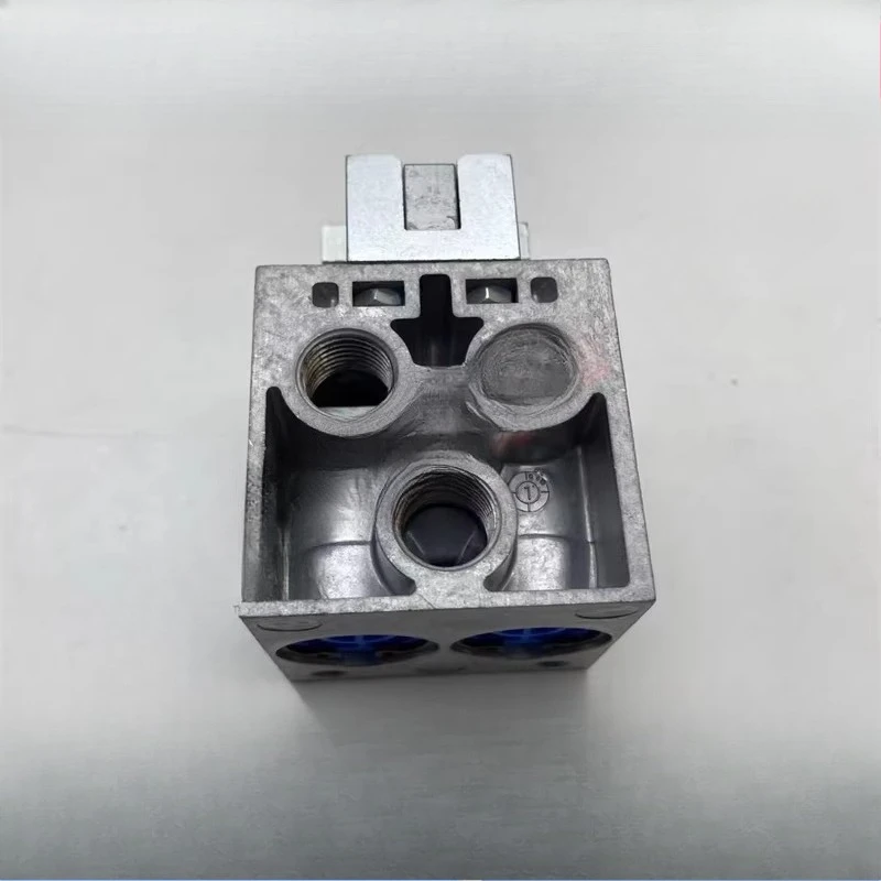 Parts forFESTO Festo G1 4 Directional Control Valve Roller Lever Valve R 5 1/4-B 8996
