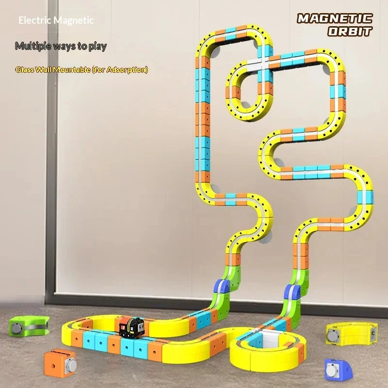مجموعة قطار جذابة مغناطيسية مضادة للجاذبية للأطفال، لعبة كهربائية للسكك الحديدية السحرية قابلة للتغيير، نموذج سيارة
