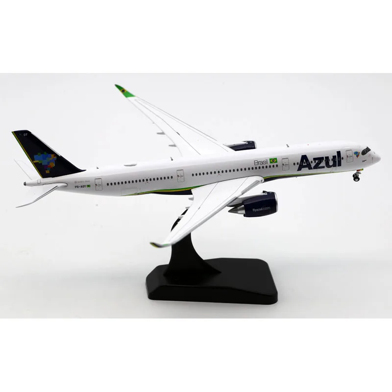 LH4324 Alloy Collectible Plane Gift JC Wings 1:400 Azul Airlines Airbus A350-900 Diecast Aircraft Jet Model PR-AOY With Stand