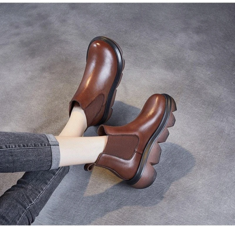 

2023 Spring Autumn New Round Toe Short Boots Thick Bottom Waterproof Platform Wedge Heel One Pedal Comfortable Bare Boots Women