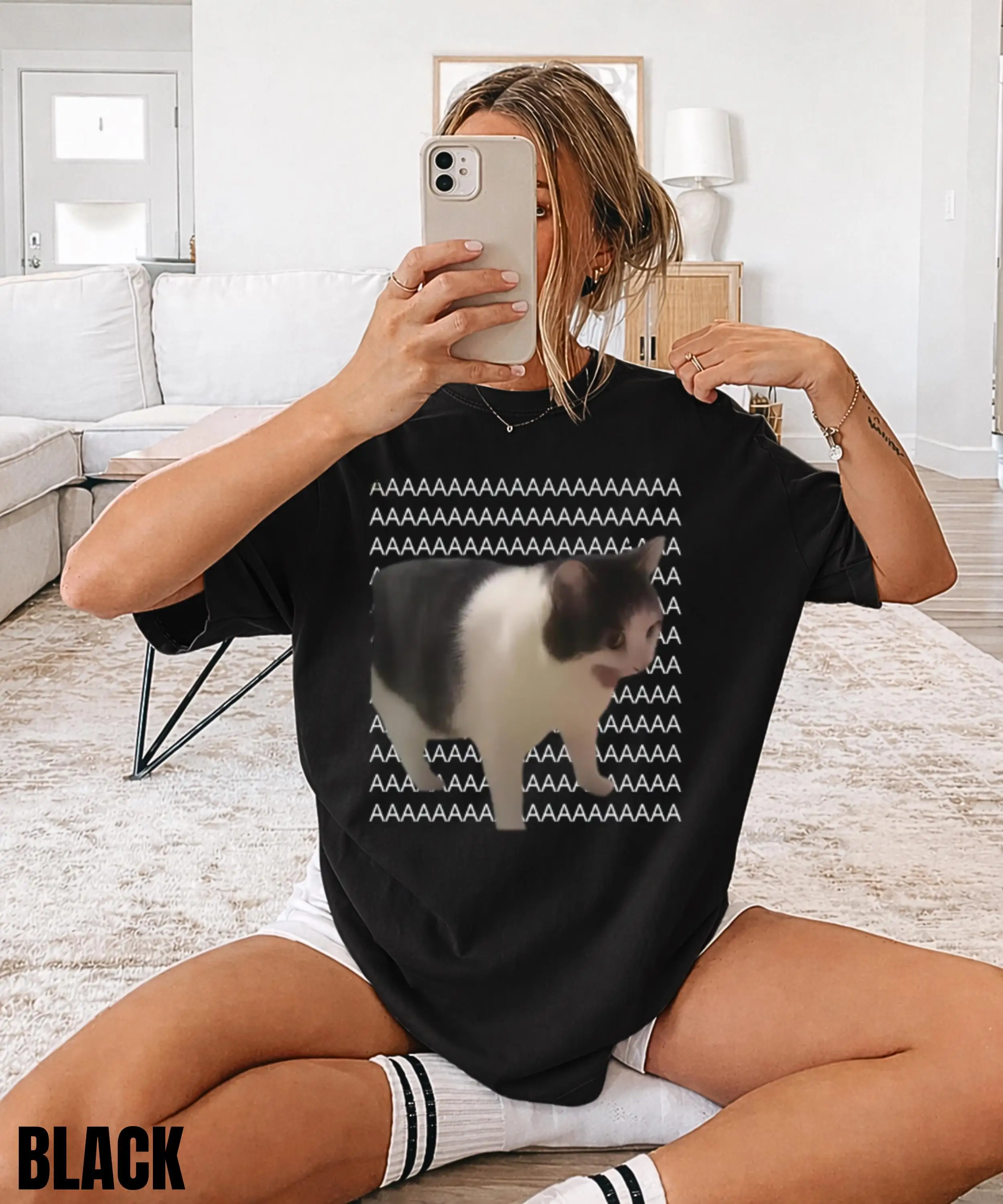 Screaming Cat MemeT-Shirt,Funny Internet Meme Tee,Silly Cat Shirt,Gag Gifts Shirt,Silly Gift Graphic Meme Shirt,Viral Cat Meme