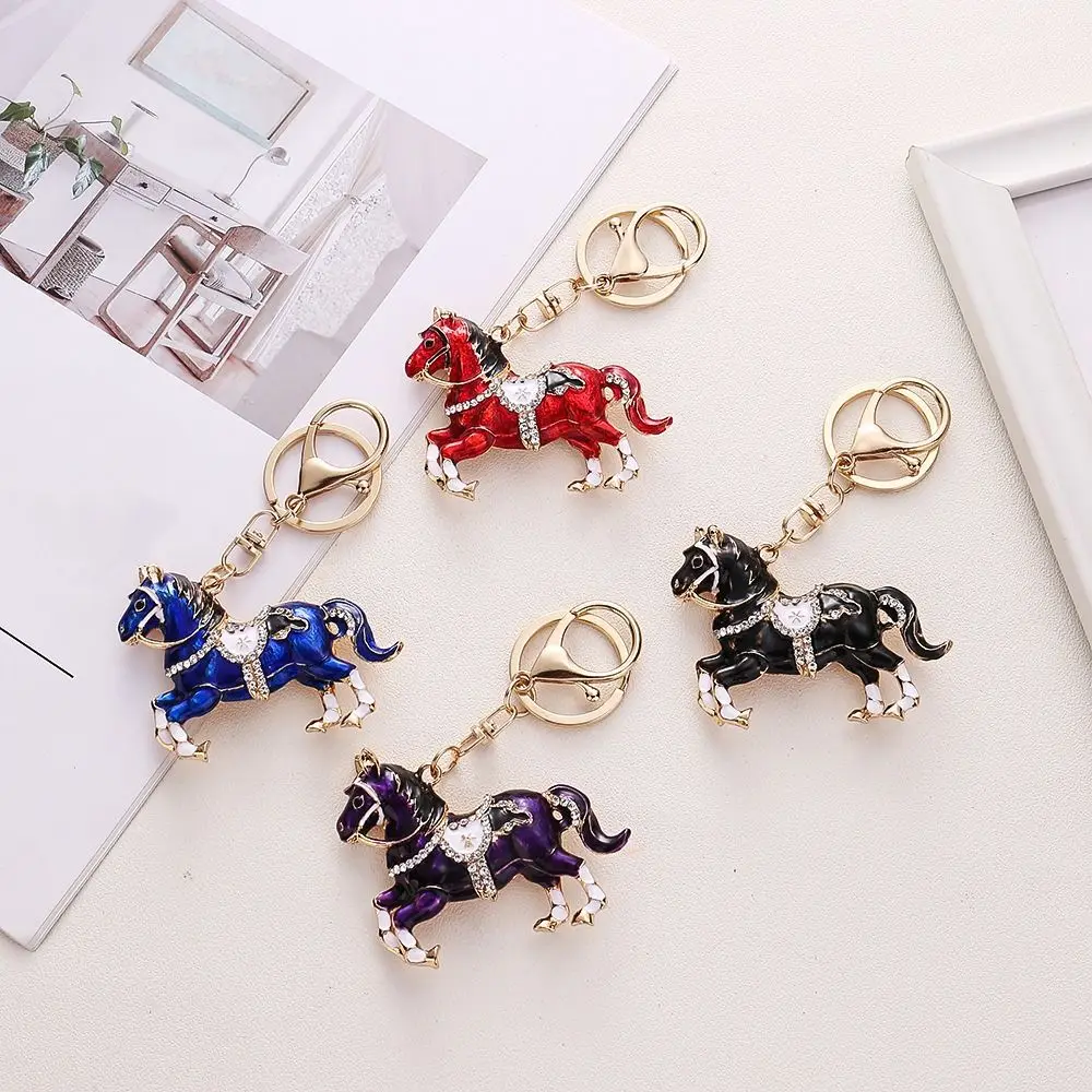 أزياء أنيقة الراين الحصان المفاتيح تألق البسيطة زودياك الحصان المفاتيح حسن الحظ الملونة على ظهره قلادة عاشق صديق #2