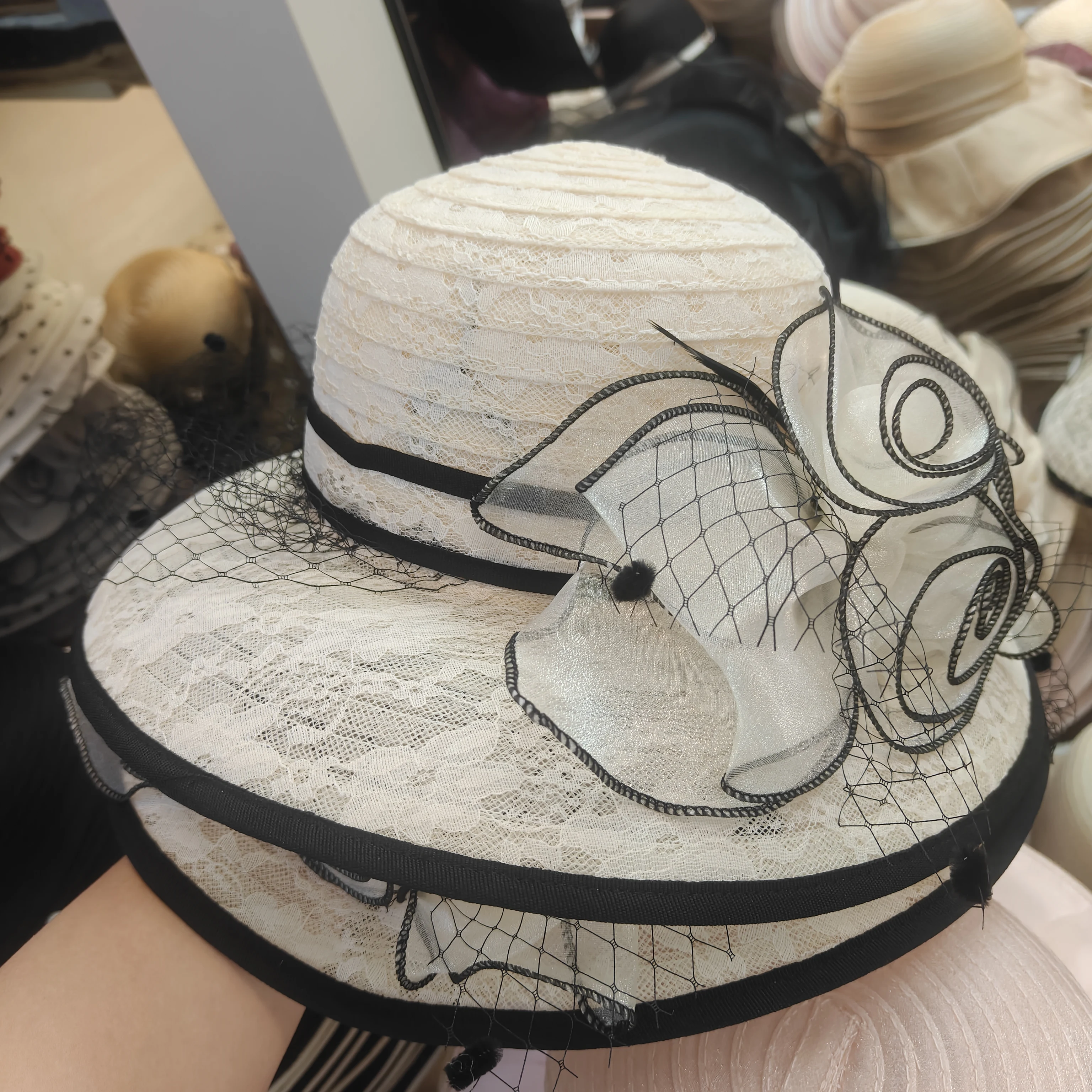 

French Lace bucket hats for women British Style Church hat lace flower elegant dome fishermen hat vintage summer Mesh sun hat