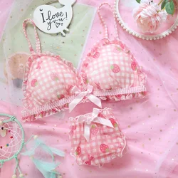 Lolita Underwear Sweet and Cute Lace Lingerie with Briefs Girl Cute Bra Set Student Sexy Panties Wire Free Bra Bralette Lingerie