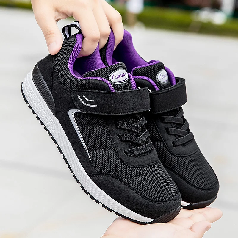 

Winter Breathable Soft Comfortable Lightweight Middle-Aged and Elderly Walking Shoes for Parents Shock Absorption Non-Slip Shoes