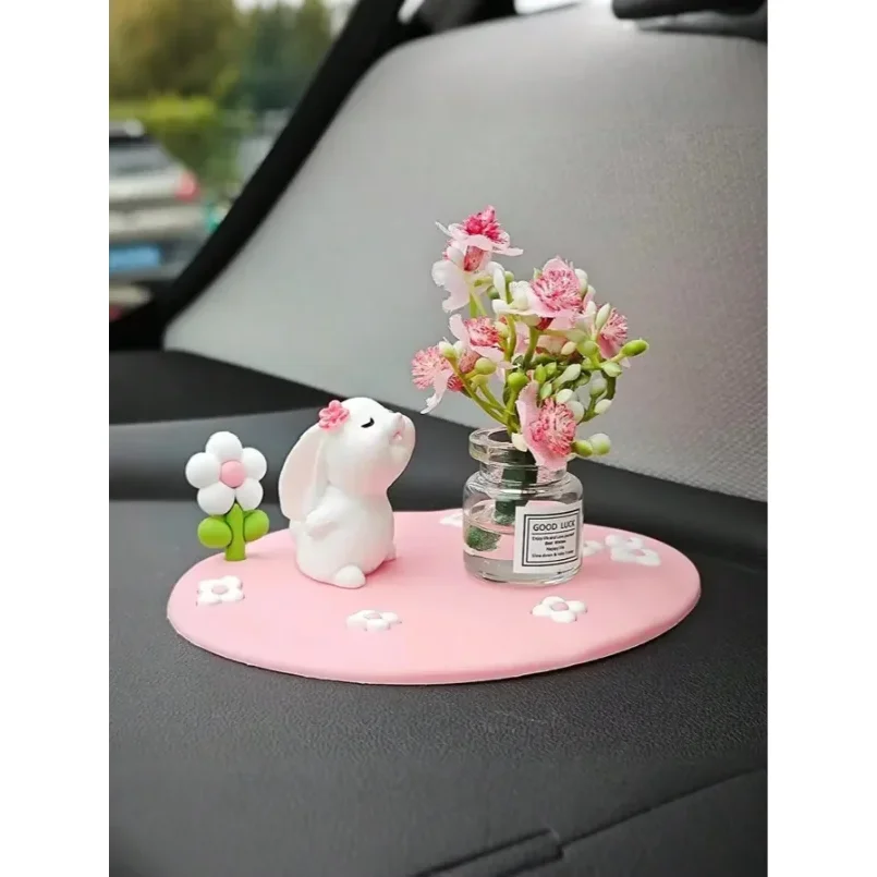 Cute Creative Daisy & Clover Pads | Mini Car & Desktop Ornaments | Perfect for Car Interior Decoration