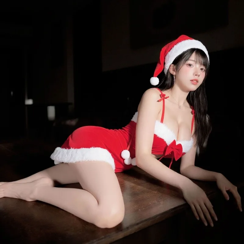 Disfraz de Cosplay de Navidad con tirantes, bola de terciopelo adornada, camisón calado, camisón Sexy de batalla de Año Nuevo