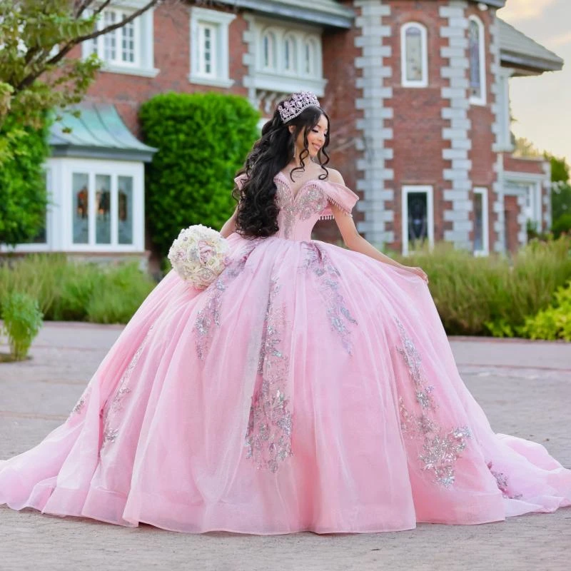 

Pink Sparkly Glittering Quinceanera Dresses Off Shoulder Vestidos De 15 Anos Applique Lace Beading Crystal Tull Princess Party