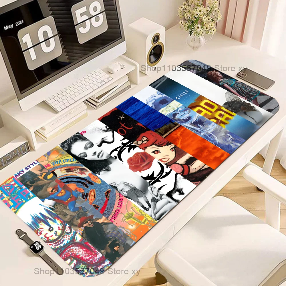 Rock Band R-Red Hot Chili P-Peppers Mousepad Large Keyboard Desk Mat Gaming Mouse Pad LockEdge Edge Non-slip Mat