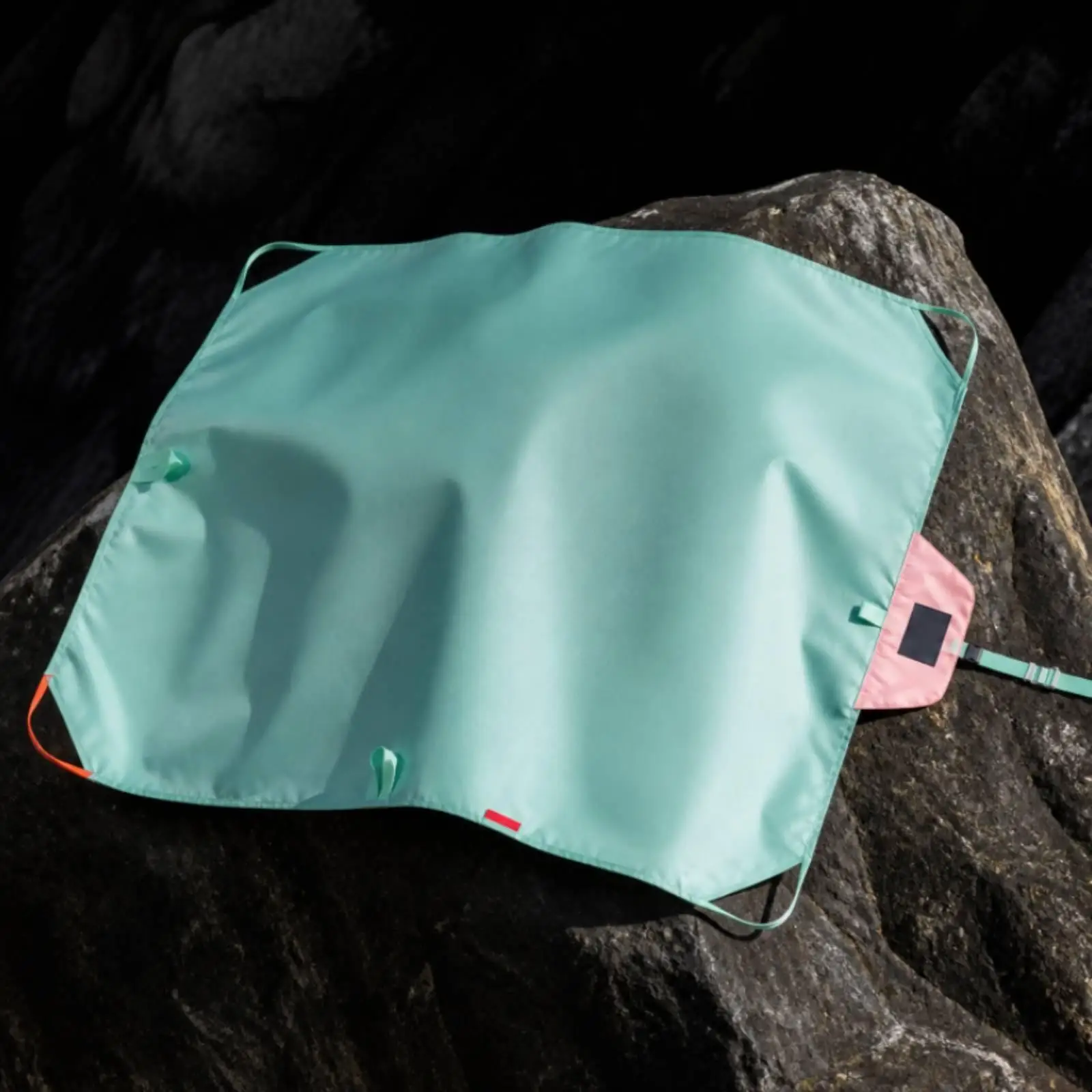 Outdoor Ground Cover Rope Tarp Oxford Fabric Tear Resistant Mat for Climbing Rope Handling at Crag Base Camp