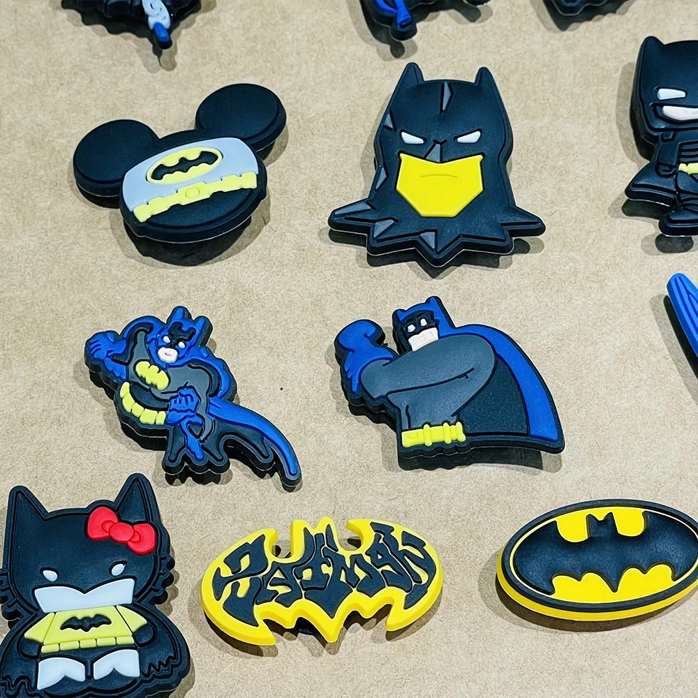 

Mixed1-13Pcs A/W Hero Batman Super Car PVC Sandals Shoe Charms Boys Clog Buckle Accessories DIY Cool Children Party Xmas Gifts
