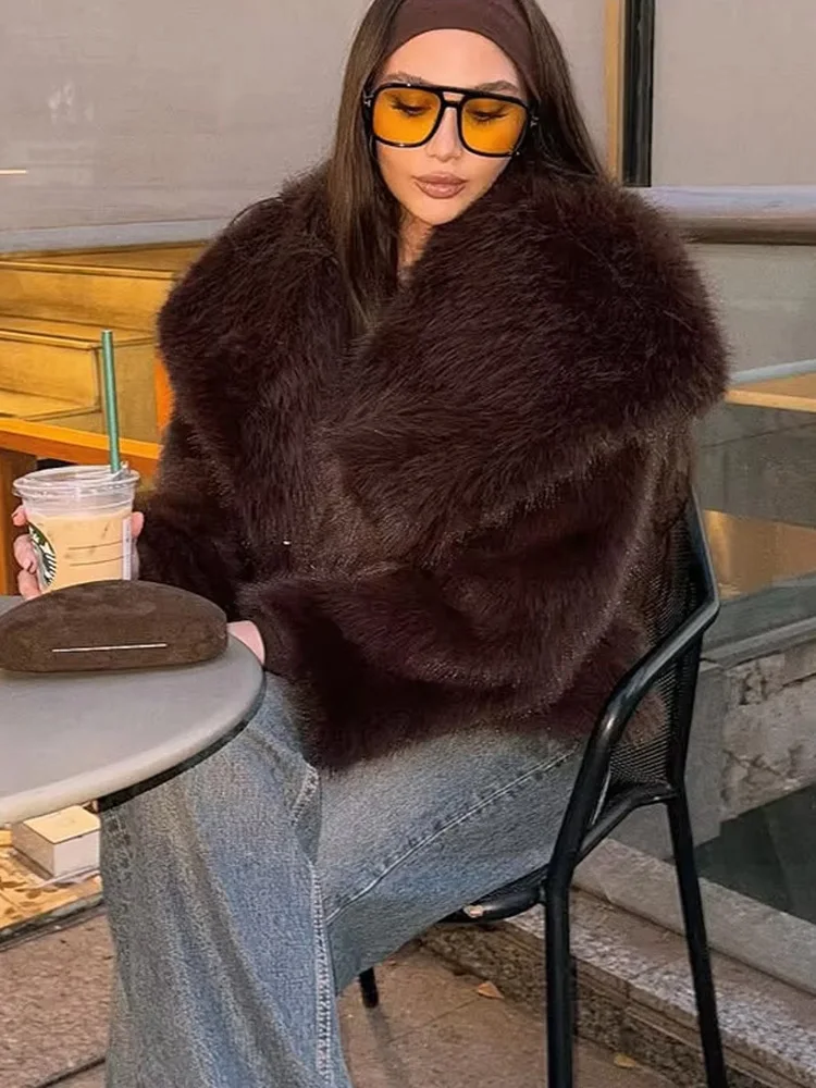 

HH Women's Winter Plush Coat Warm Casual Turn-Down Collar Thick Vintage Long Sleeve Short Outerwear Female Fashion Coat