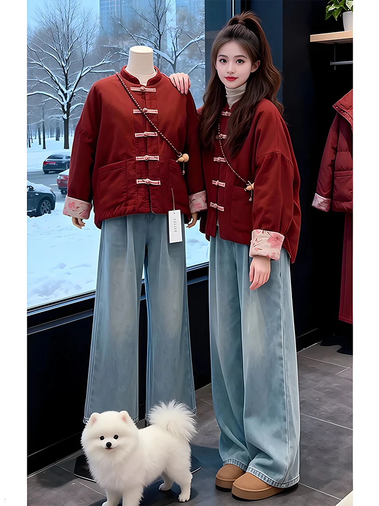 

Новая китайская красная верхняя одежда для женщин с дизайном на пуговицах, модное пальто больших размеров с лунным Новым годом и праздничным ор пальто