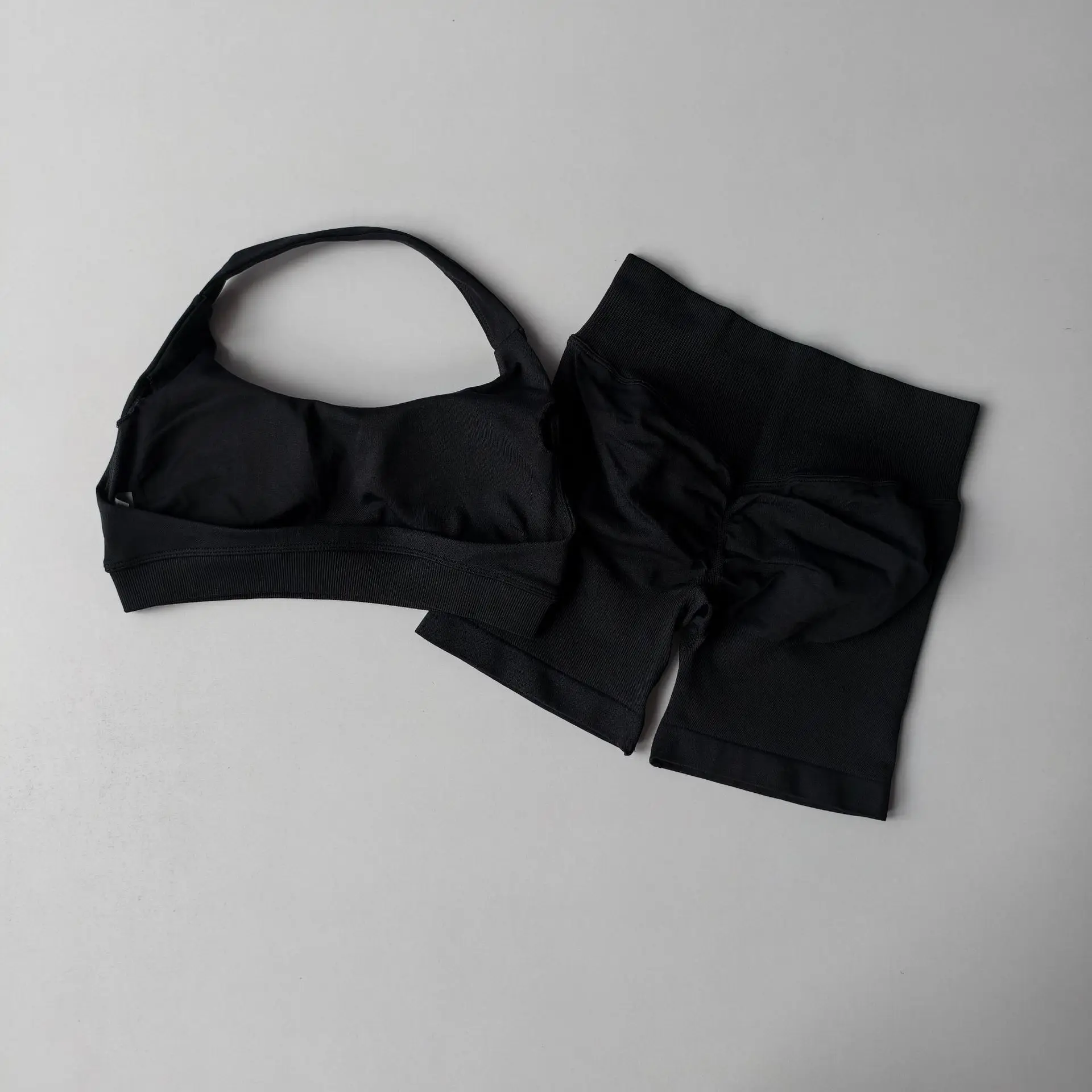 2026 New Black Hanging Neck Yoga Suit Women's High Waisted Yoga Suit Tight Fitting And Versatile Fitness Shorts Sports Suits