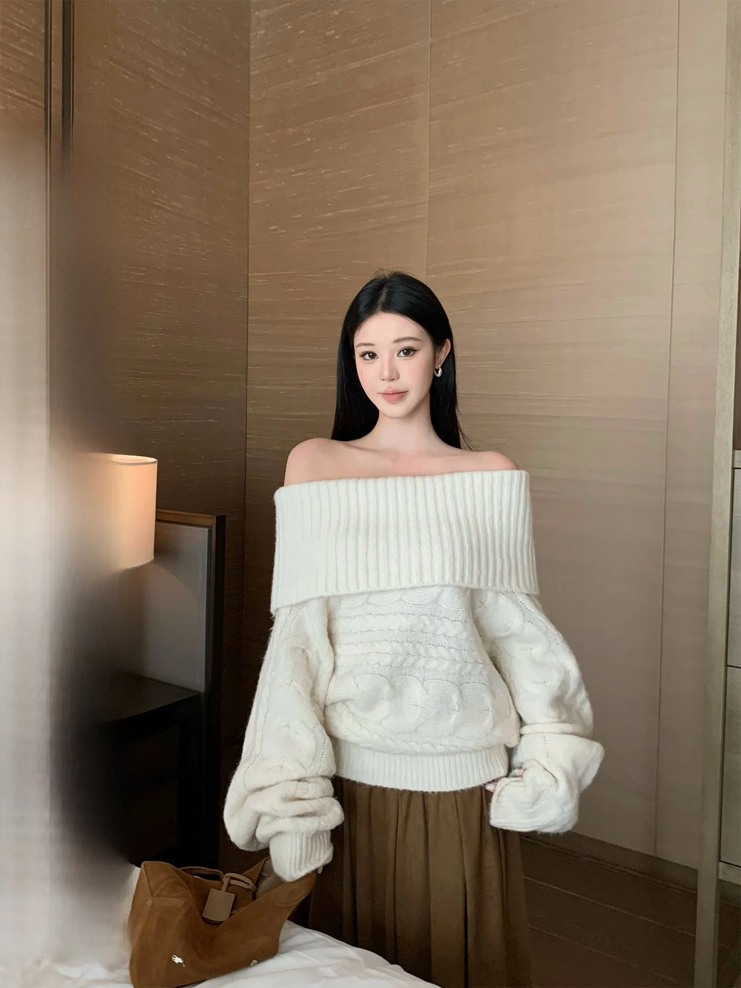 

Женский свитер BULENG на одно плечо, осенне-зимний, теплый, удлиненный, повседневный, модный, для онлайн-продаж