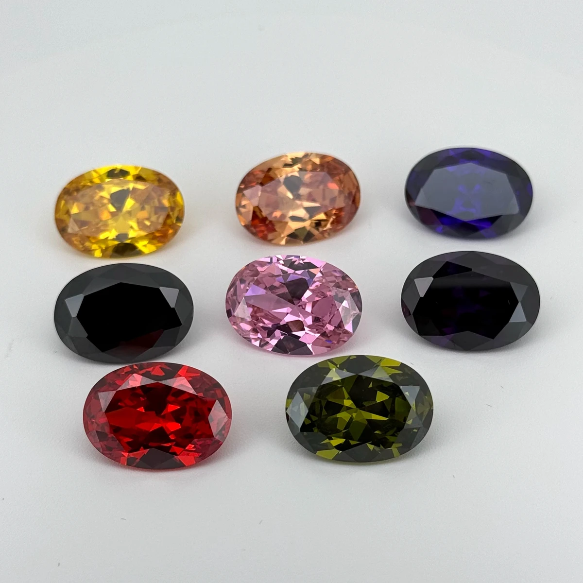 

Mosangna Oval Cut 3x4-13x18mm Green Garnet Amethyst Color Synthetic Cubic Zirconia Stone