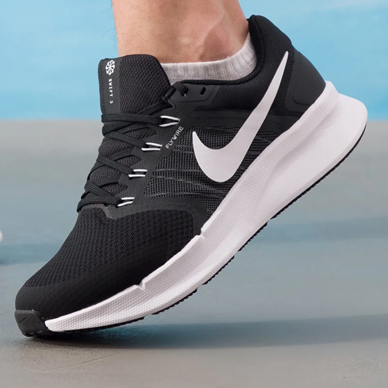 

Nike Men's Run Swift 3 Breathable Mesh Support Running Shoes DR2695-002